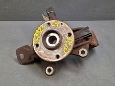 Fusée / moyeu avant droit - Peugeot 107 / Citroen C1 I - 1.0i / 1.4hdi