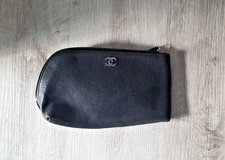 pochette parfum Chanel noir