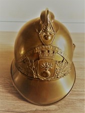 casque de pompier ancien en