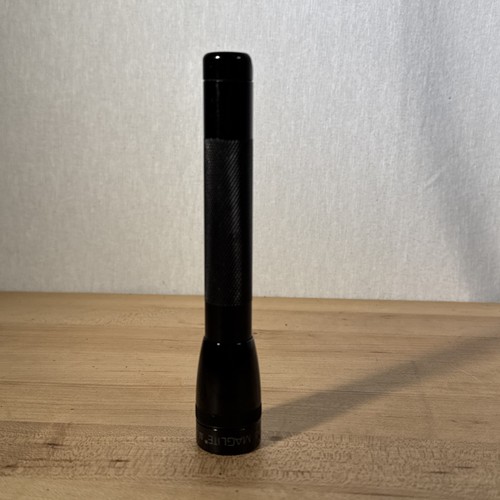 Mini mag lite flashlight - mag-lite, usa