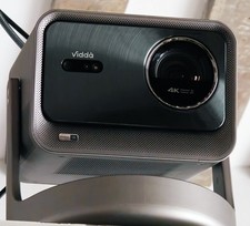 Vidéoprojecteur home cinéma VIDDA (HISENSE) Laser TV Trichroma C2 Ultra 4K