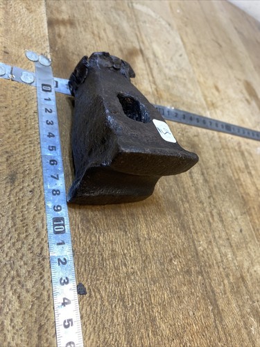 Outil ancien marteau de - 9,