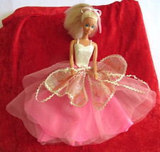 BARBIE en ROBE LONGUE PAPILLON - Années 80-90 - 260-1-4