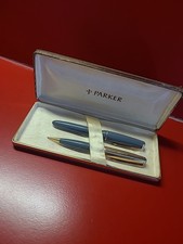 Parure stylos vintage PARKER plume or et porte mine