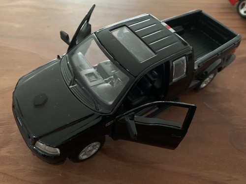 Ford 150 fx4 - marque, maisto