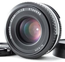 Objectif standard Nikon Nikkor