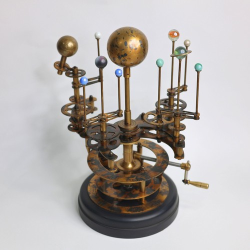 Système solaire mécanique - , en