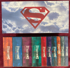 COFFRET DVD - SMALLVILLE - SERIE INTEGRALE - 10 SAISONS - COMME NEUF