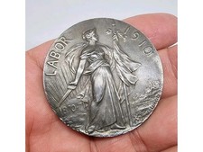 Médaille en bronze /