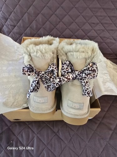 Ugg women mini - women's, bailey