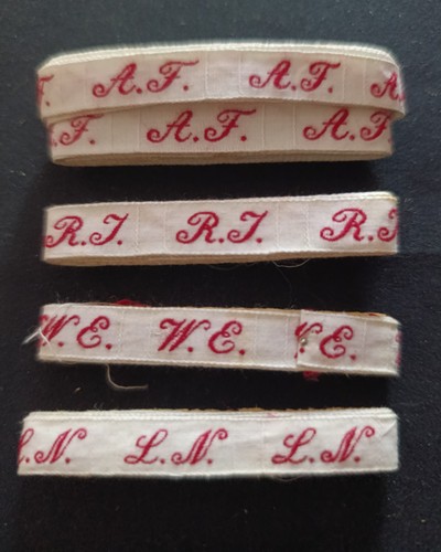 Lot ancien ruban initiale - d',