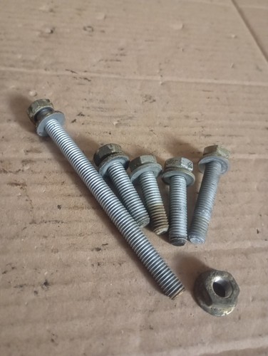Lot vis 96389217 support pompe - lot,