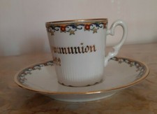Tasse et sous tasse souvenir 1 ere communion en porcelaine de Limoges signé J C 