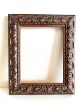 Cadre style ancien en bois doré marron