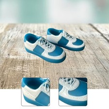 Chaussures miniatures tendance