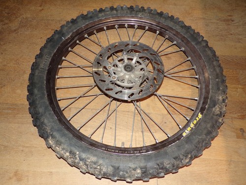 Pneu pirelli scorpion - pneu,
