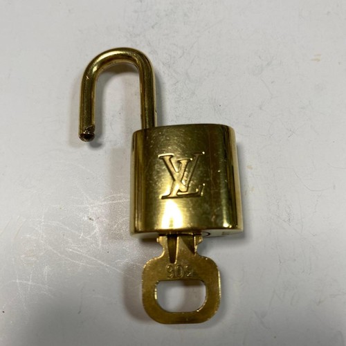 Serrure cadenas louis vuitton - serrure,