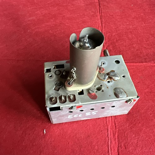 Tuner ecc85 - fm,