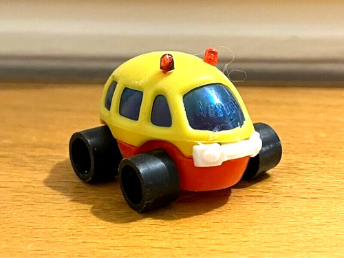 Petite voiture plastique