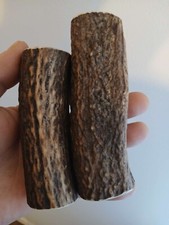 212. POIGNÉE DU COUTEAU