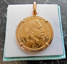 Pendentif  en or 18K  20