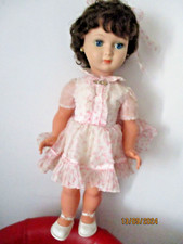 Poupée BELLA 60cm habit
