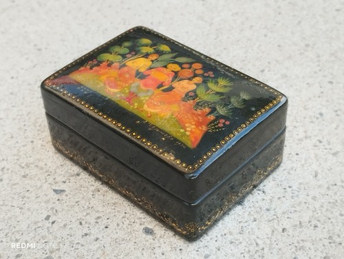 Ancienne petite boite - ancienne,