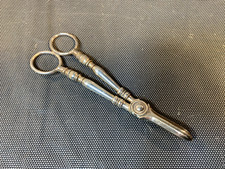 Ancienne paire de ciseaux à