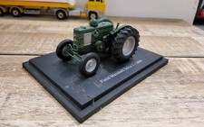 Tracteur agricole field