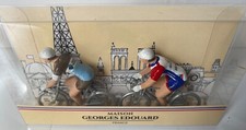 TdF : 1/32, Cyclistes