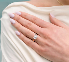 Bague diamant taille émeraude