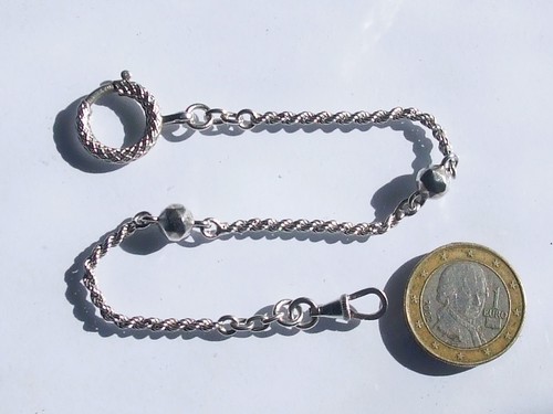 Belle petite chaîne montre - belle, de