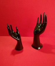 Lot 2 vases mains baguiers