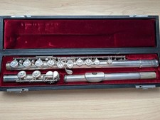 YAMAHA YFL-551 Flute Silver