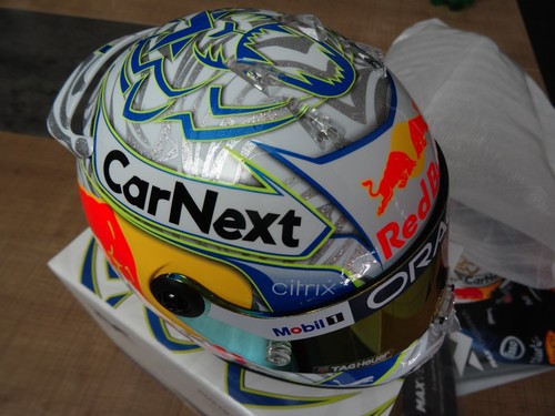 Schuberth scale max - schuberth,