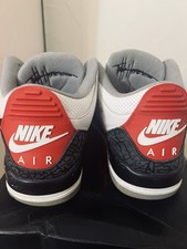 Air Jordan 3 Retro OG Baskets pour Homme - Noir/Gris Ciment/Rouge Feu, EU...