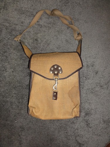 Ancien sac militaire - , en