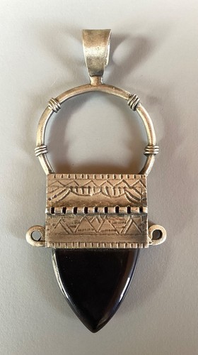 Tribu rigaux pendentif - tribu,