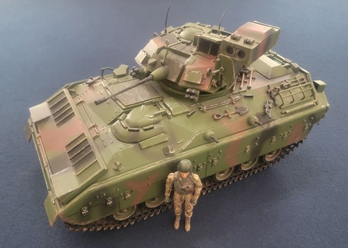 Fighting vehicle - m2,