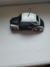 Voiture Vintage CIJ 4 CV