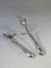 ANCIEN ENSEMBLE DE SERVICE