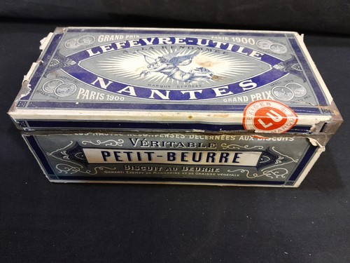Ancienne boîte tôle - boîte, en