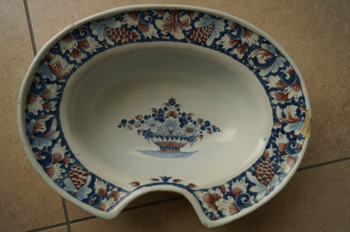 Plat barbier faience de - plat,