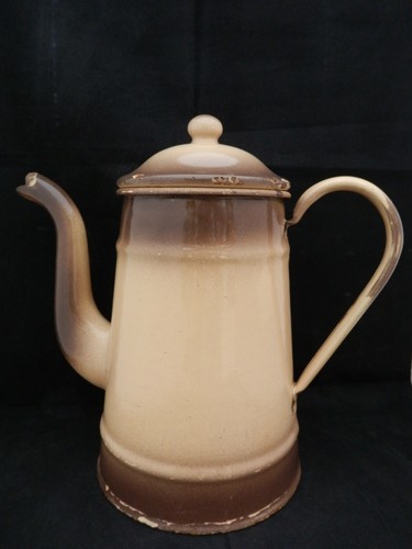 Ancienne cafetière tôle - ancienne,