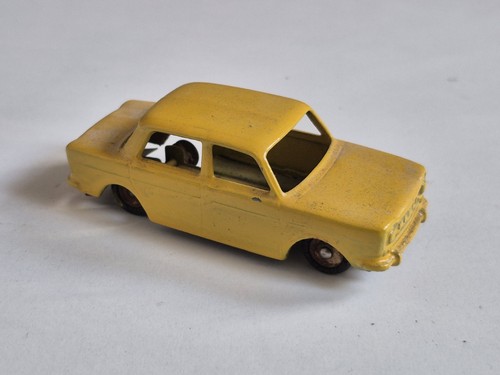 Voiture miniature simca 1000 - miniature,