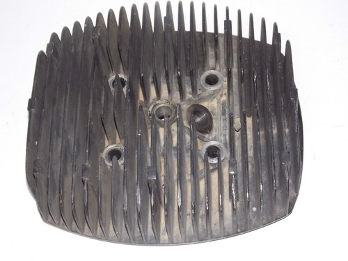 Tête cylindre moteur - de,