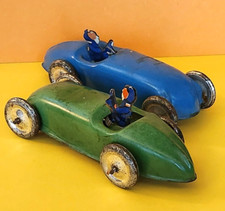 JOUET ANCIEN 2 VOITURES DE COURSE PENNY TOYS TOLE AVEC COUREUR AUTOMOBILE 12 CM
