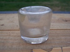 ancien encrier conique verre