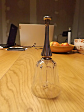 Clochette de table en métal argenté et cristal