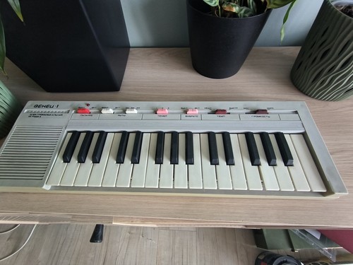 Vintage old rare soviet urss - rare,